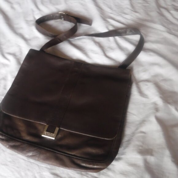 Kenneth cole Reaction Brown Satchel Bag Note book Brown Bag pre Owned - Picture 1 of 7